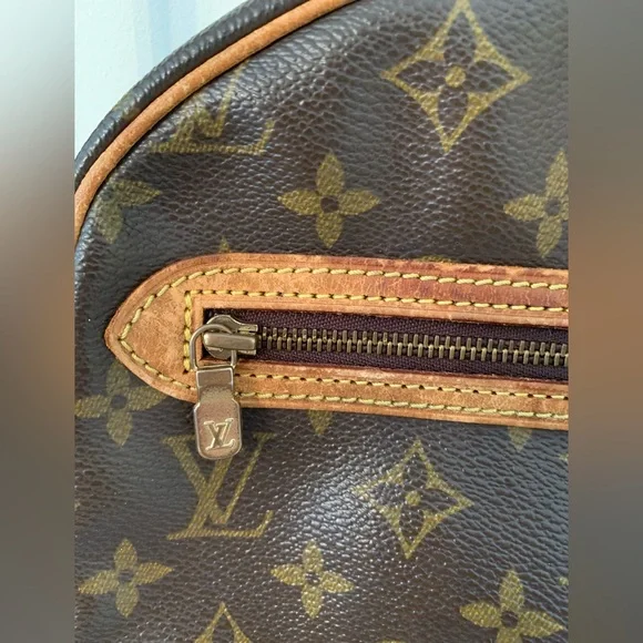 Louis Vuitton Trocadero Monogram Crossbody Bag